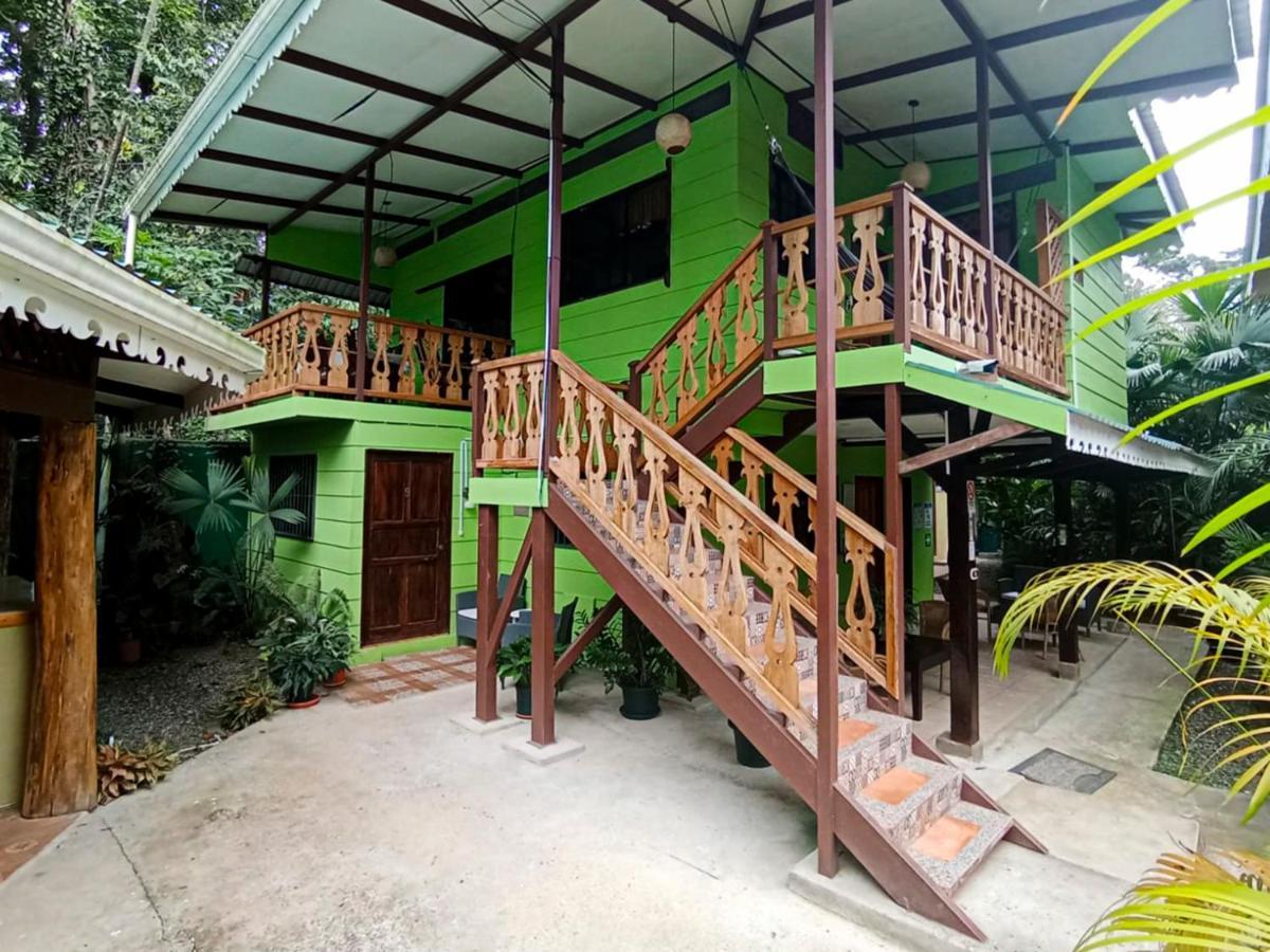 Hotel Sunshine Caribe Puerto Viejo de Talamanca Екстер'єр фото