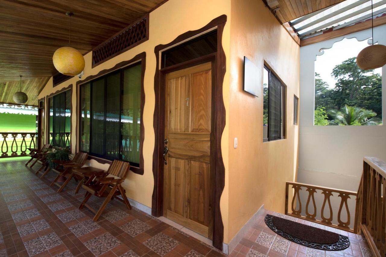 Hotel Sunshine Caribe Puerto Viejo de Talamanca Екстер'єр фото