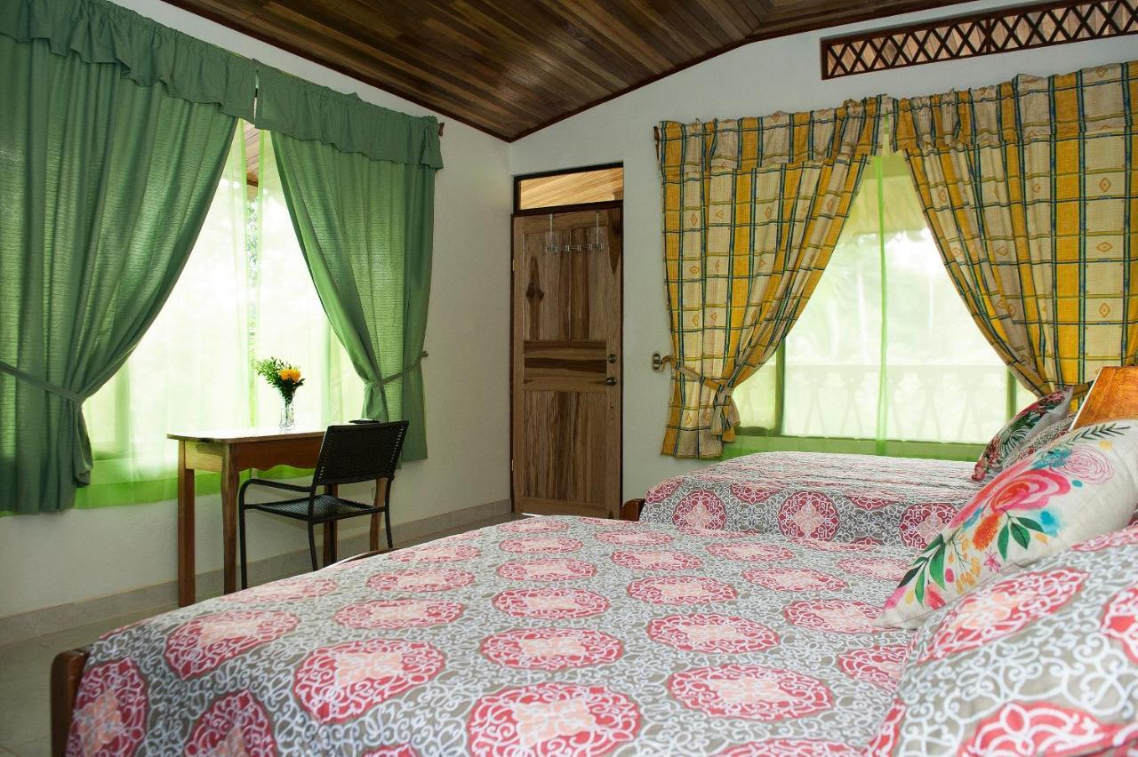 Hotel Sunshine Caribe Puerto Viejo de Talamanca Екстер'єр фото
