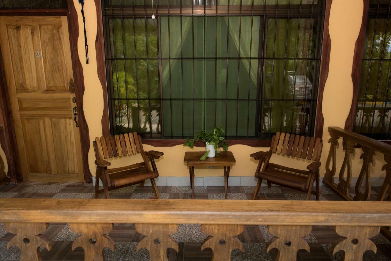 Hotel Sunshine Caribe Puerto Viejo de Talamanca Екстер'єр фото