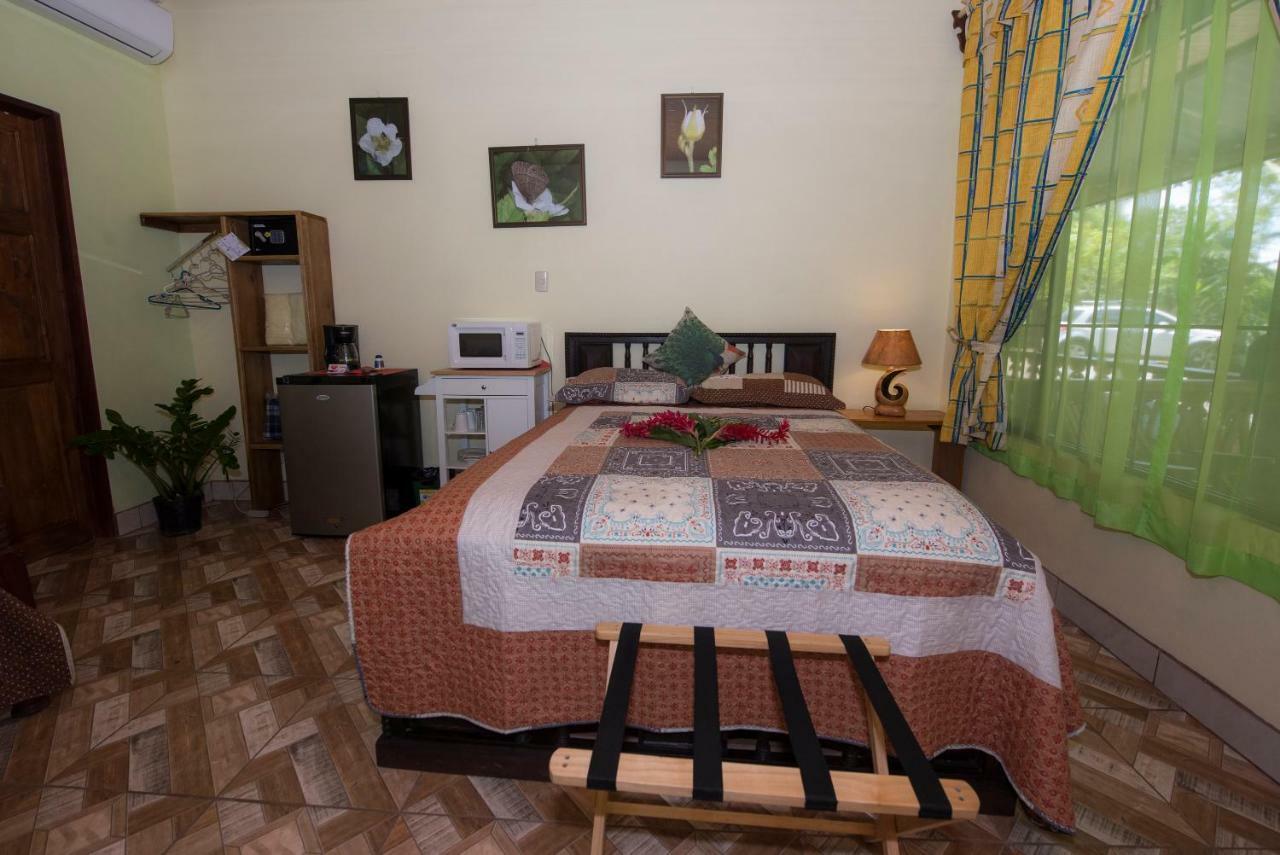 Hotel Sunshine Caribe Puerto Viejo de Talamanca Екстер'єр фото